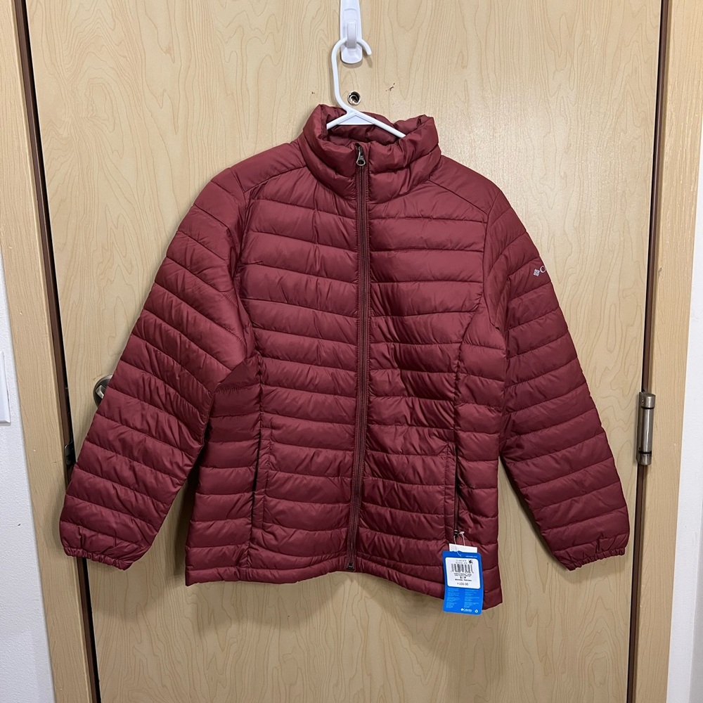 NWT women’s Columbia chestnut clearing jacket